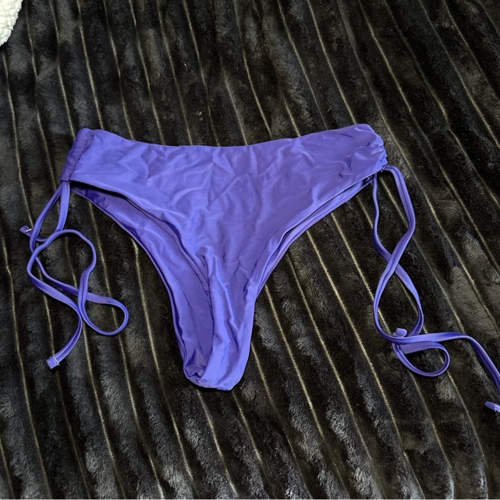 SHEIN Vibrant Purple Bikini Bottom